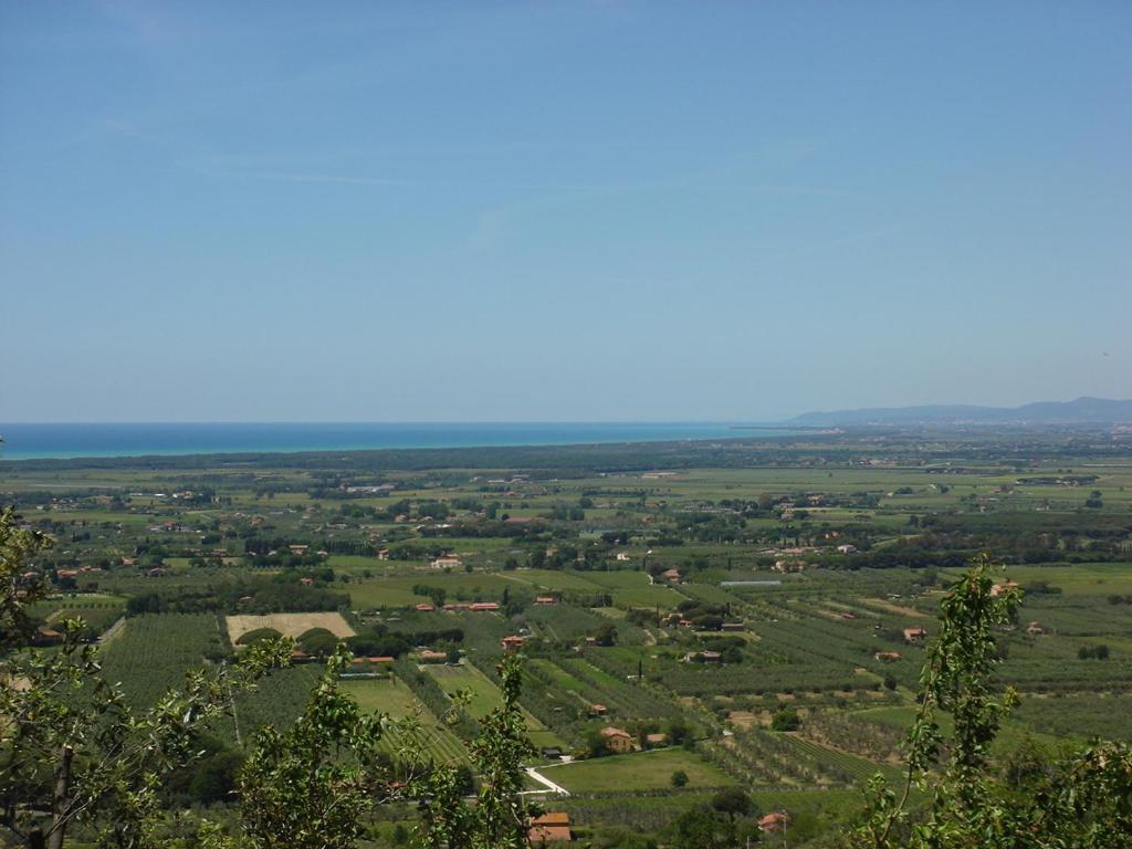 Hotel Bambolo Castagneto Carducci Buitenkant foto